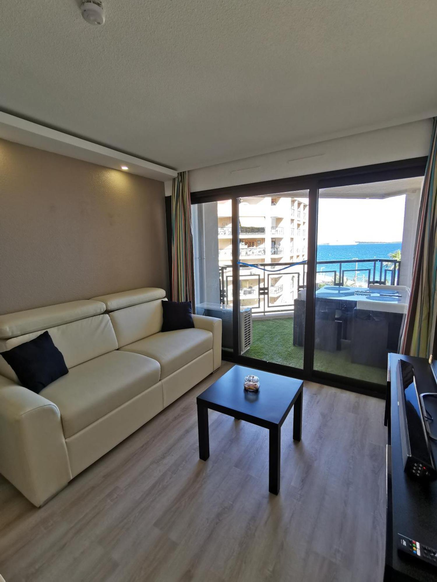Appartement en bord de mer Cannes Buitenkant foto